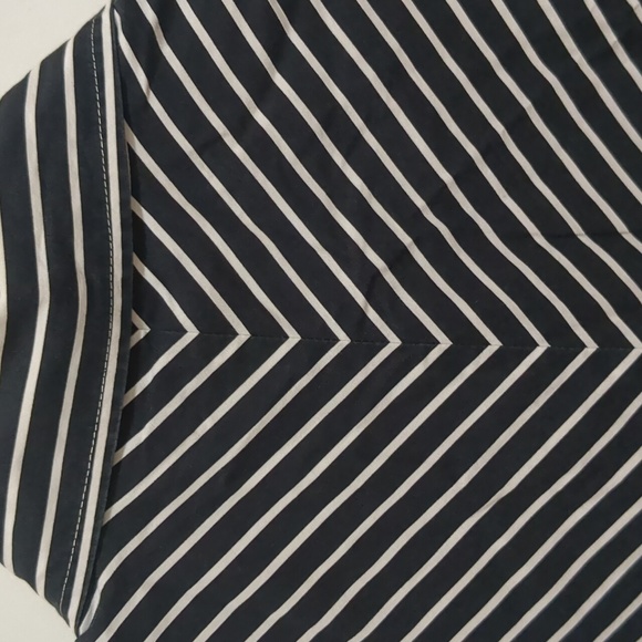 TALBOTS Long Sleeve Button up Shirt Size L - Picture 5 of 7